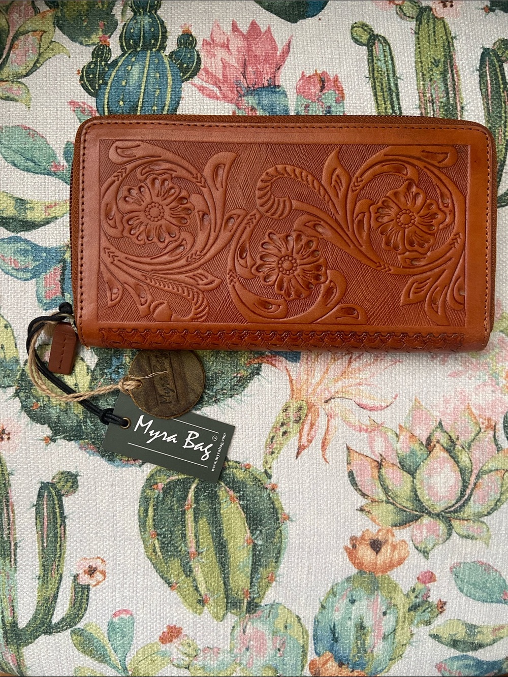 Myra Bag Rogue Wallet Cognac Brown Leather Clutch Wristlet Wallet Western NWT